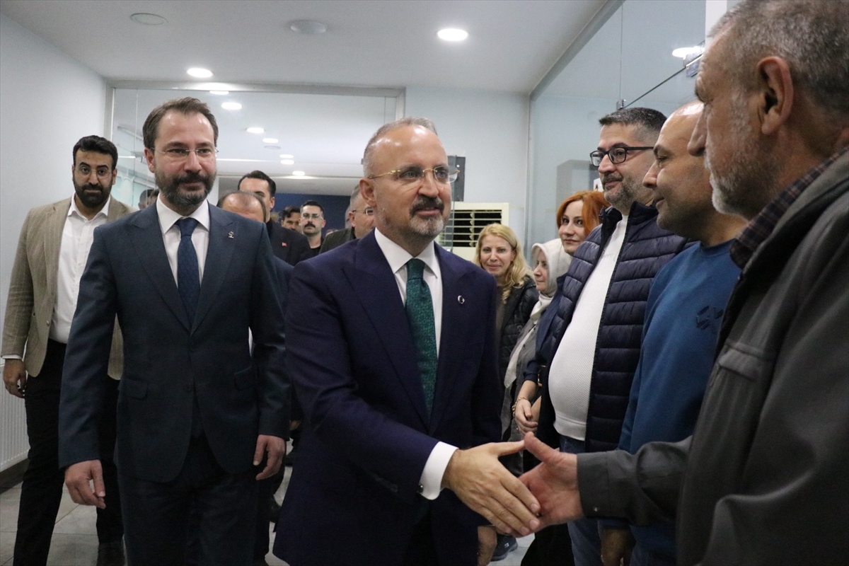 İçişleri Bakan Yardımcısı Turan: AK Parti'yi AK Parti yapan garibana sahip çıkma iradesidir 2 İçişleri Bakan Yardımcısı Turan: AK Parti'yi AK Parti yapan garibana sahip çıkma iradesidir