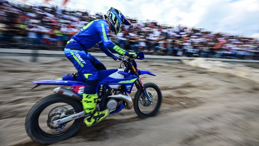 17. Sea to Sky Enduro Motosiklet Yarışları, "plaj" etabıyla başladı