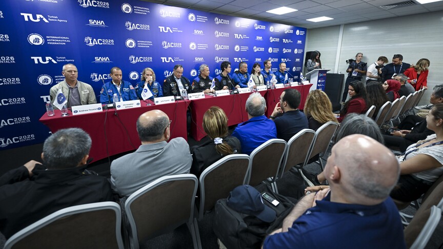 Astronautët theksojnë përdorimin paqësor të hapësirës dhe bashkëpunimin ndërkombëtar në IAC 2026