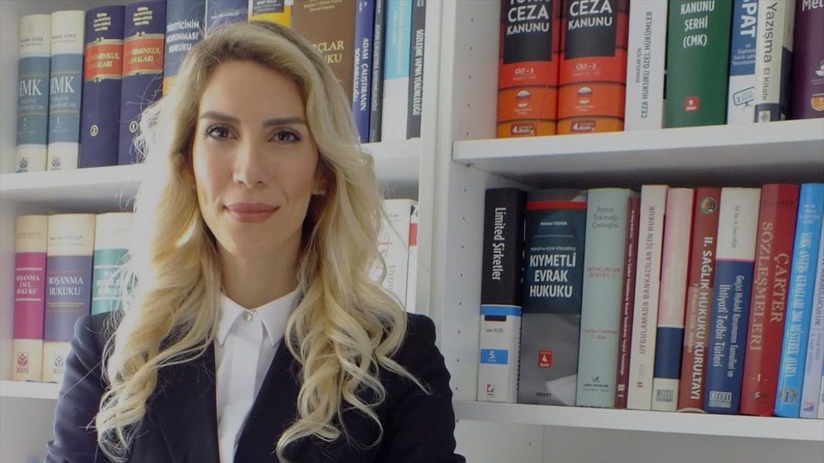 Hukukçular AYM'nin süresiz nafaka kararını değerlendirdi 2 Hukukçular AYM'nin süresiz nafaka kararını değerlendirdi