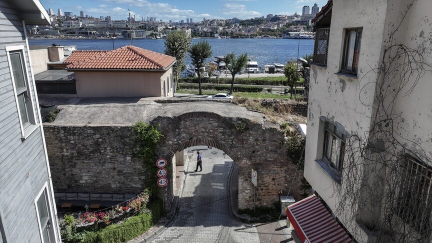 İstanbul'da 1800 yıldır hayata açılan Cibalikapı