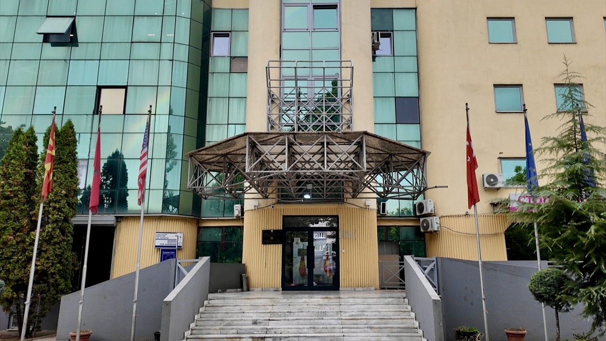 Üsküp'teki Çayır Belediyesinde Türkçe 13 yıldır resmi dil olarak kullanılıyor 1 Üsküp'teki Çayır Belediyesinde Türkçe 13 yıldır resmi dil olarak kullanılıyor