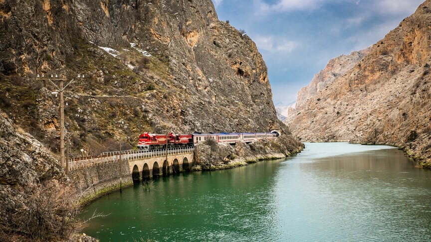 Turistik Doğu Ekspresi seferleri 21 Aralık'ta başlayacak haber görseli
