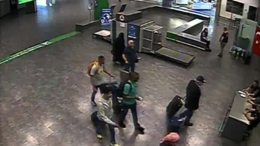 Sulm në aeroportin kryesor të kryeqytetit të Arabisë Saudite  12 të vdekur dhe mbi 300 të plagosur