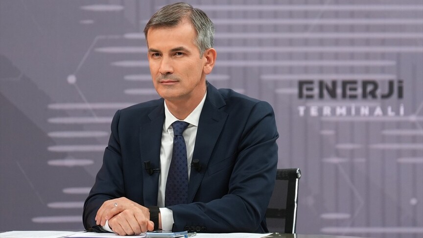 TÜREB Başkanı İbrahim Erden, Türkiye’nin mevcut rüzgar kapasitesinin doğal gaz ithalatında yıllık yaklaşık 4 milyar dolarlık tasarruf potansiyeli oluşturduğunu söyledi.