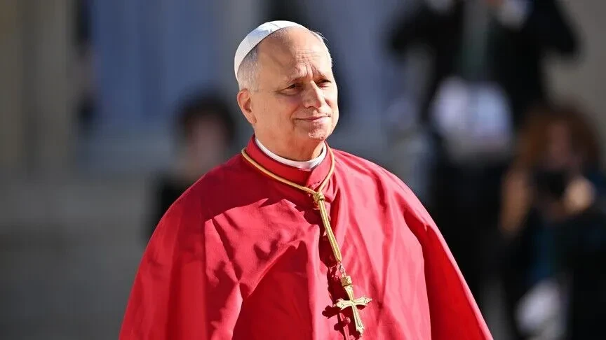 Papa Leoni do t i nënshtrohet një ndërhyrjeje kirurgjikale në mushkëri