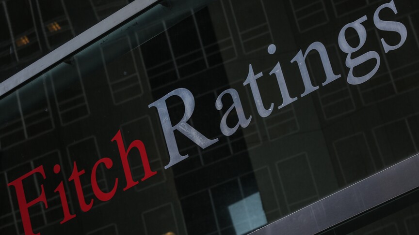 Report: Fitch expects durable deal to reopen Strait of Hormuz in early 2027
