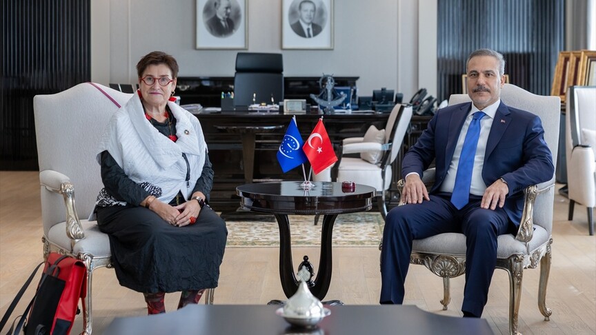 Bakan Fidan, AKPM Başkanı Bayr ile Ankara'da görüştü haber görseli