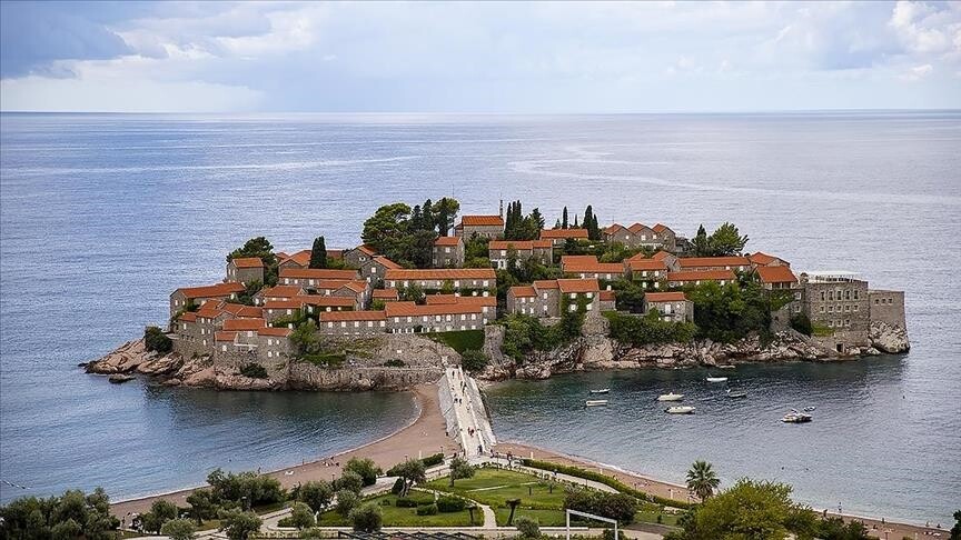 Montenegro provisionally closes 3 more chapters in EU accession talks