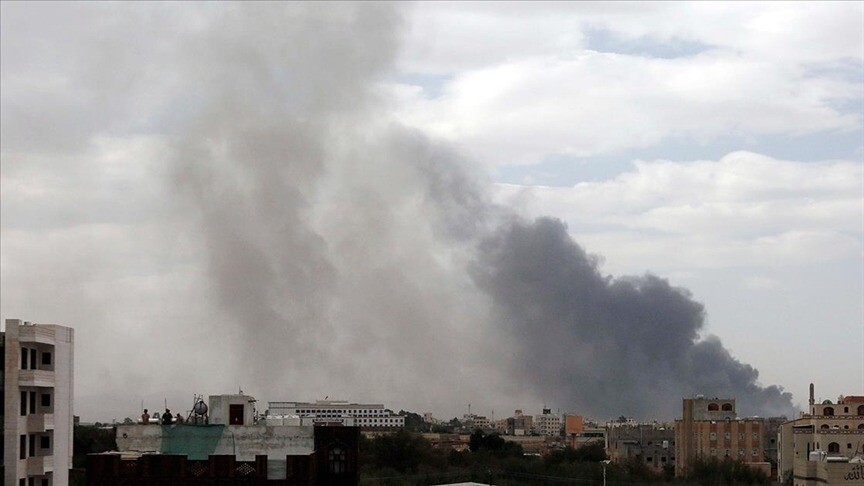 Yemen'in batısındaki Hudeyde vilayetinin Ras İsa bölgesine hava saldırıları düzenlendi