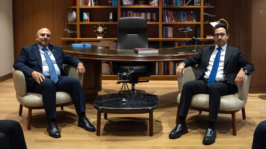 Azerbaycan'ın Ankara Büyükelçisi Aslanov, AA'yı ziyaret etti