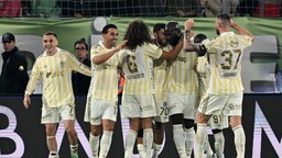 Fenerbahçe, UEFA Şampiyonlar Ligi'nde Aston Villa'ya konuk olacak