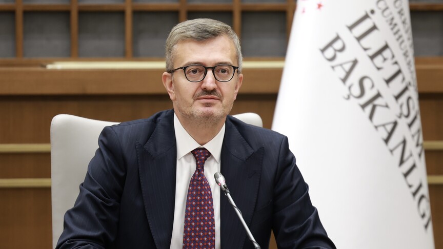 İletişim Başkanı Duran'dan İstanbul ve Antalya'da sağanaktan olumsuz etkilenenlere "geçmiş olsun" mesajı