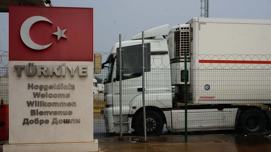 Bulgaristan hükümeti, Türkiye ile yeni sınır kapısı anlaşmasının taslağını onayladı haber görseli