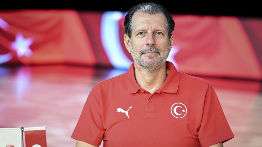 A Milli Kadın Basketbol Takımı'nda başantrenör Mazzon'la yollar ayrıldı
