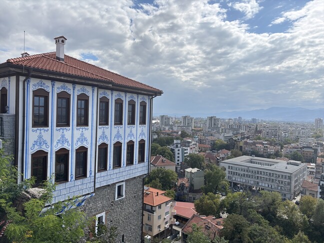 Plovdivi  Qyteti që mbart gjurmët e qytetërimeve të ndryshme  nga trakët te osmanët