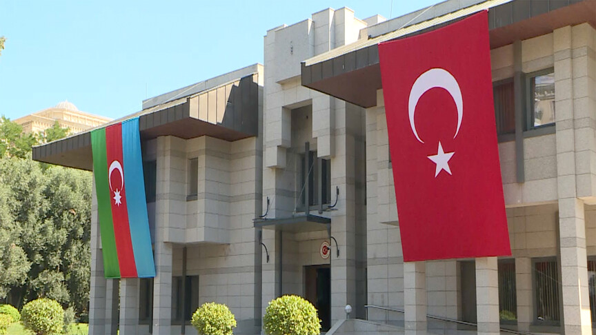 Türkiye'nin Bakü Büyükelçiliğinden Bakan Fidan hakkındaki iddialara yalanlama haber görseli