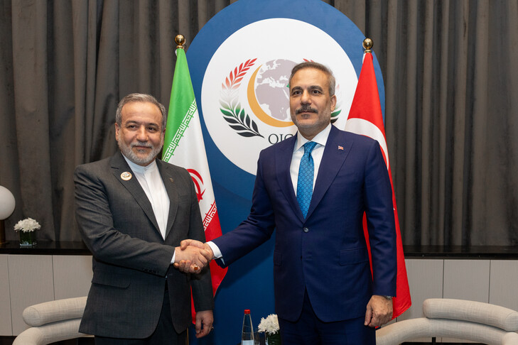Irak : le chef de la diplomatie turque rencontre ses homologues irakien, iranien et égyptien à Bagdad