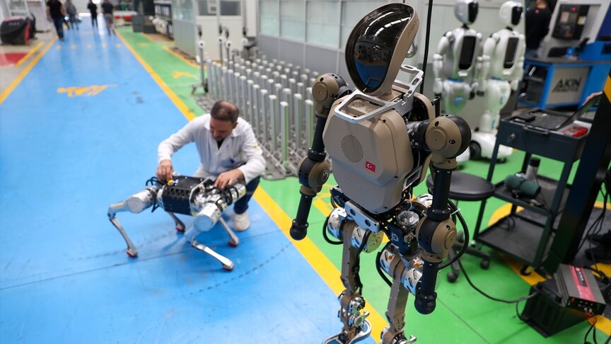 Konya'da geliştirilen insansı robot AKINCI-5 seri üretim aşamasında