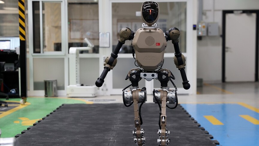 Konya'da geliştirilen insansı robot AKINCI-5 seri üretim aşamasında