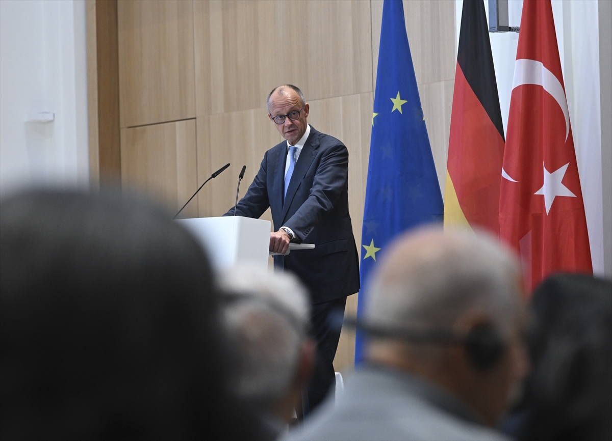 Merz: Türkiye’den gelen göç Almanya’yı kültürel, ekonomik ve bilimsel açıdan zenginleştirdi