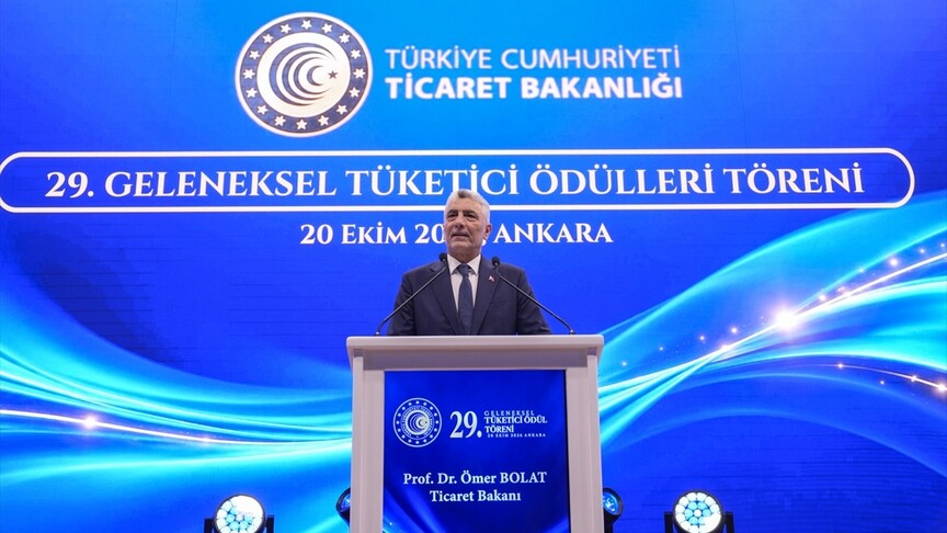 Bakan Bolat: Fiyat etiketi ve fahiş fiyat denetimlerini aralıksız sürdürüyoruz haber görseli