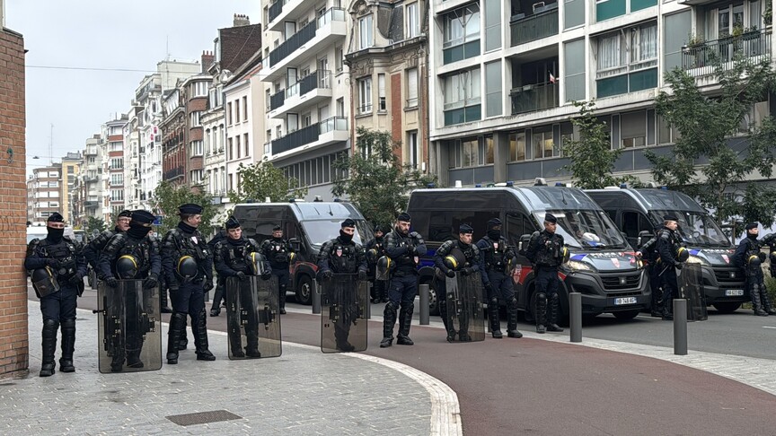 Fransa'nın Toulon şehrinde hafta sonu yapılacak gösteriler yasaklandı haber görseli