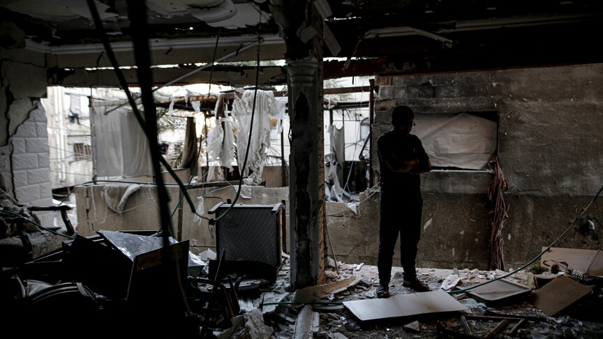 Israeli attacks kill 4 Palestinians in Gaza amid latest ceasefire ...