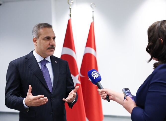 Kryediplomati turk  Marrëveshja detare Turqi Libi është  plotësisht legjitime 
