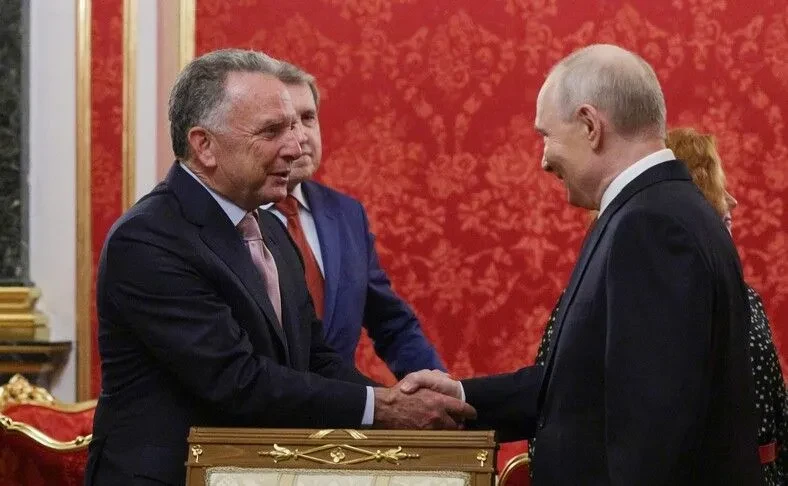 Zyrtari rus  Putin i tha Witkoffit se Rusia është e gatshme të rifillojë bisedimet trepalëshe për Ukrainën në nëntor