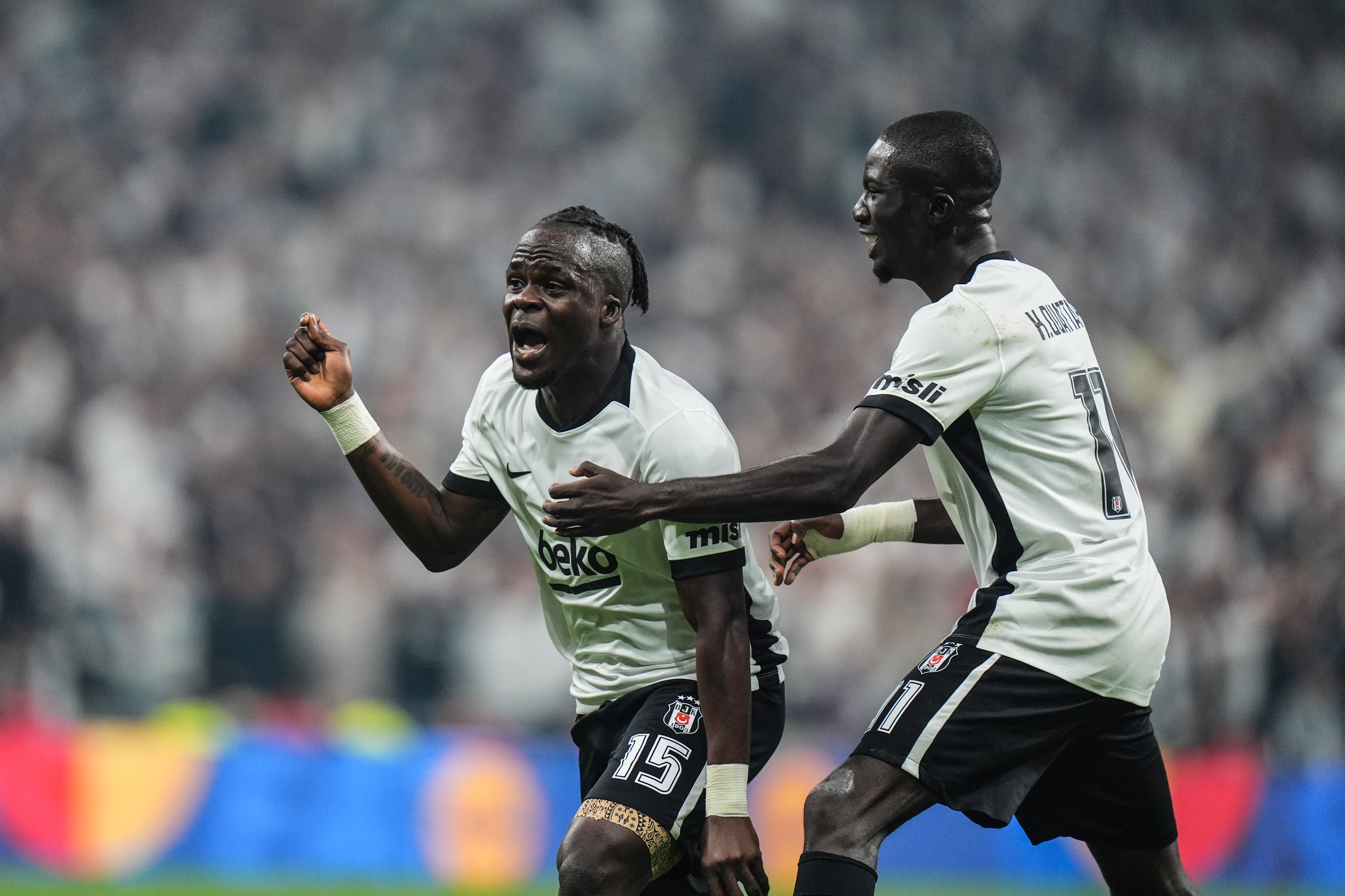 Beşiktaş, Crystal Palace ile berabere kaldı 7 Beşiktaş, Crystal Palace ile berabere kaldı