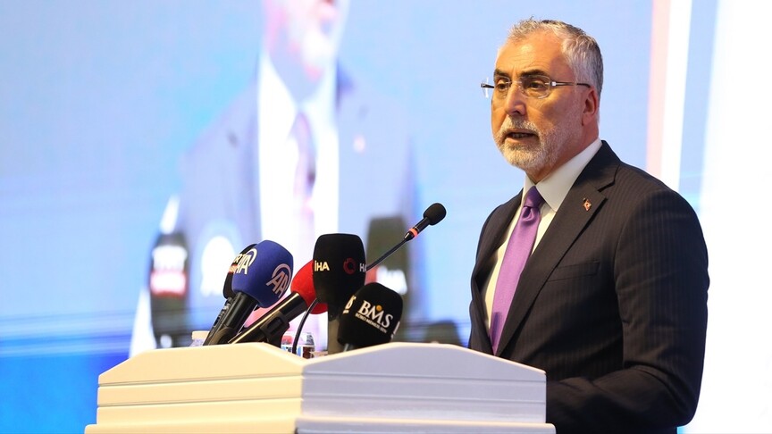 Bakan Işıkhan: Şehit çocukları ile harp-vazife malulleri ve çocuklarına eğitim yardımı ödemeleri yarın yapılacak haber görseli