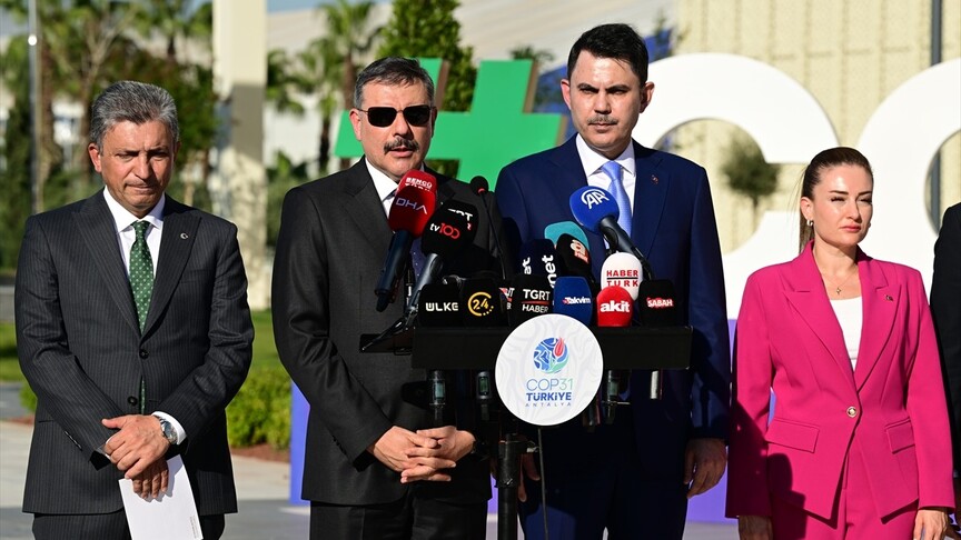 İçişleri Bakanı Çiftçi, Antalya'da COP31 alanında incelemelerde bulundu haber görseli