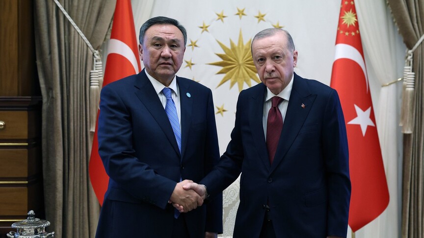 أردوغان يستقبل الأمين العام لمنظمة الدول التركية