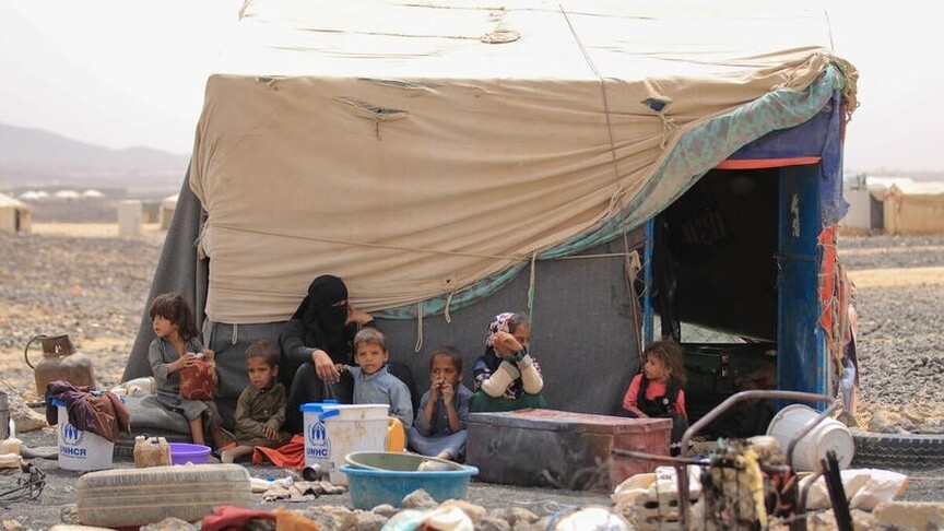 اليمن.. 260 ألف نازح منذ أغسطس وتعز تحذر من كارثة صحية وشيكة