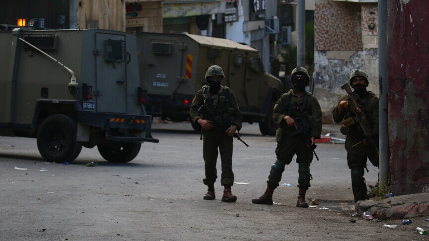 الضفة.. مقتل فلسطينيين اثنين وإصابة 5 مستوطنين بإطلاق نار في الخليل