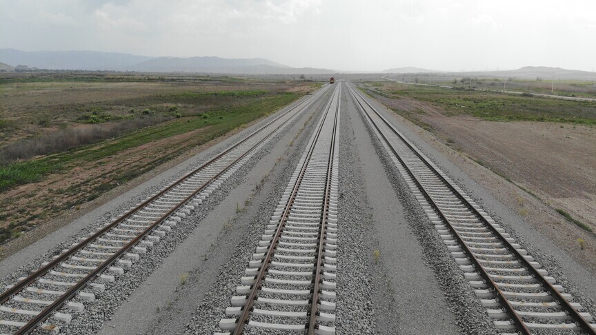 Doğu Türkiye Orta Koridor Demir Yolu Geliştirme Projesi'nin ihalesi 22 Aralık'ta yapılacak