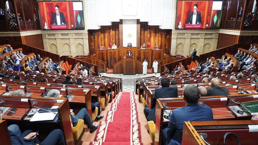 البرلمان المغربي يمنح الثقة لحكومة المنصوري