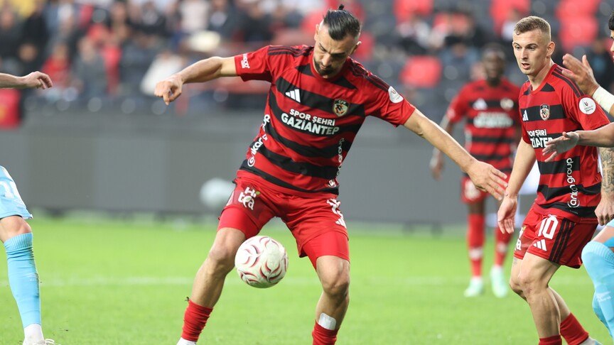 Gaziantep FK'nin galibiyet hasreti 5 maça çıktı haber görseli