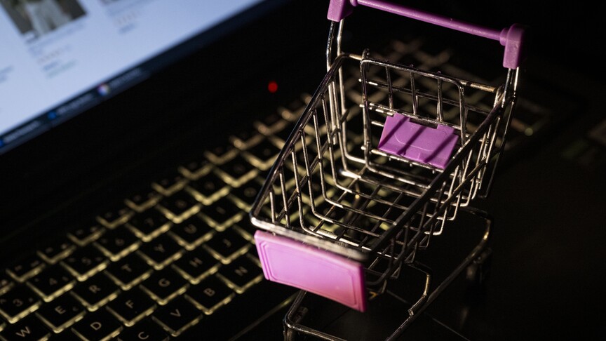 Kasım indirimleriyle aylık e-ticaret hacminin 600 milyar liraya ulaşması bekleniyor haber görseli