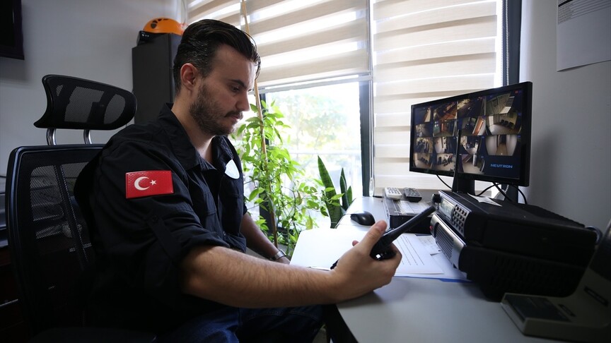 Afetlerde kesintisiz iletişim için telsiz sistemi kurdular haber görseli