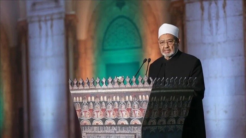 شيخ الأزهر يدين استهداف الحوثيين مكة والمدينة ويدعو لتشكيل لجنة وساطة