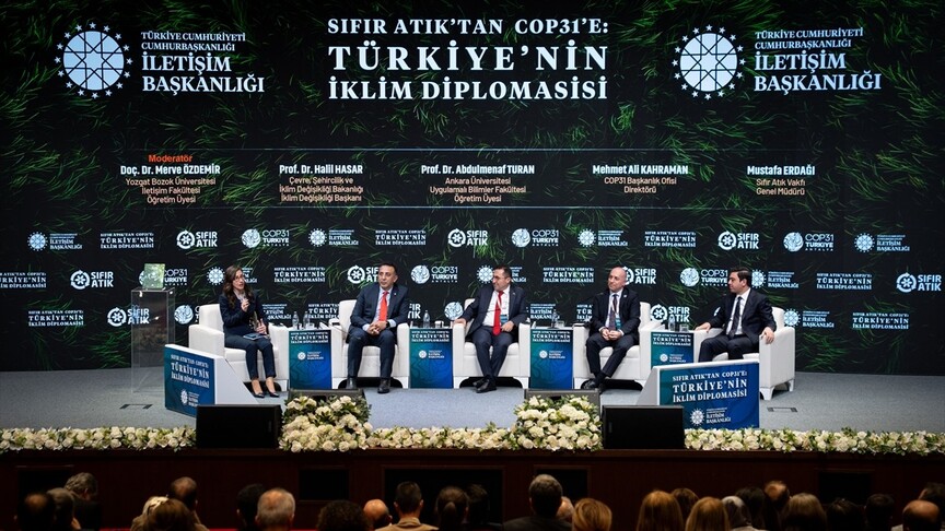 Cumhurbaşkanlığı İletişim Başkanlığında "Sıfır Atık'tan COP31'e: Türkiye'nin İklim Diplomasisi" paneli düzenlendi