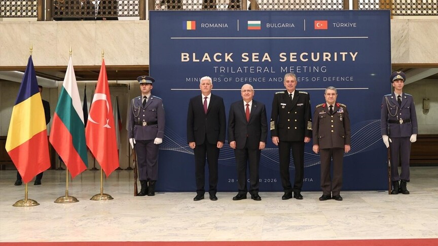 Bakan Güler, Sofya'da Türkiye-Bulgaristan-Romanya Savunma Bakanları Toplantısı'na katıldı