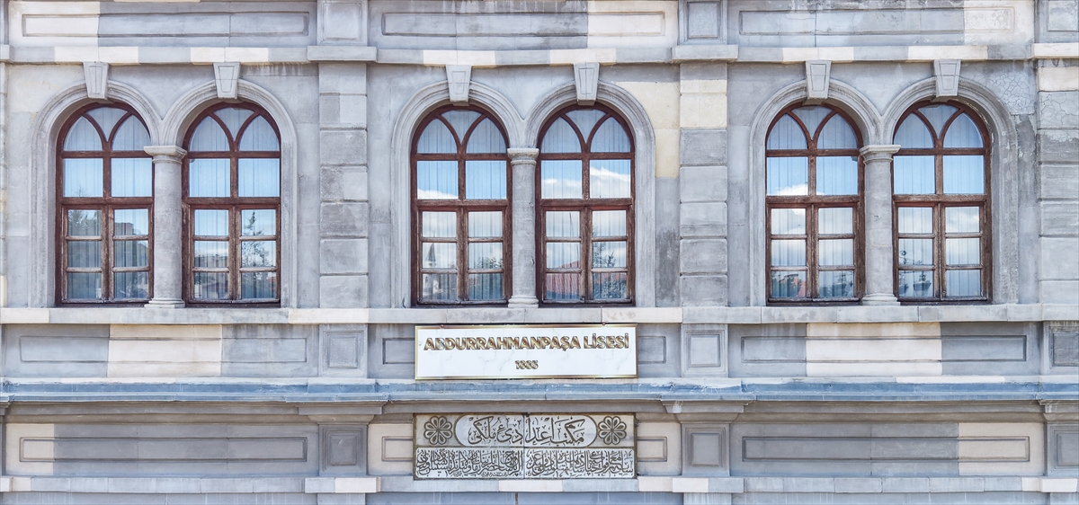 Anadolu'nun ilk devlet lisesi 141 yıldır öğrencileri geleceğe hazırlıyor 3 Anadolu'nun ilk devlet lisesi 141 yıldır öğrencileri geleceğe hazırlıyor