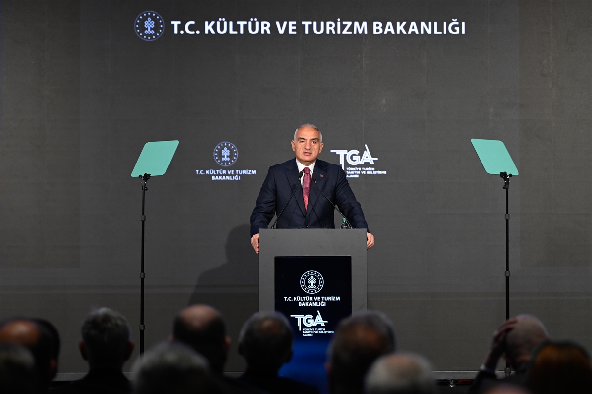 Türkiye'nin 9 aylık turizm geliri 51 milyar 278 milyon dolara ulaştı 1 Türkiye'nin 9 aylık turizm geliri 51 milyar 278 milyon dolara ulaştı