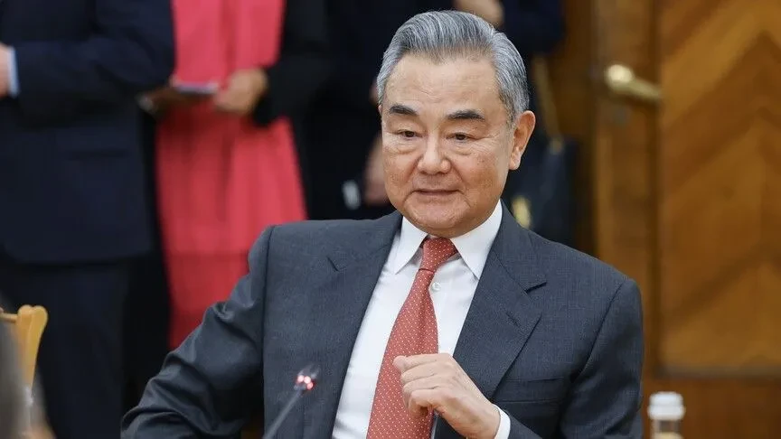 Kina synon të forcojë bashkëpunimin me Islandën për çështjet e Arktikut