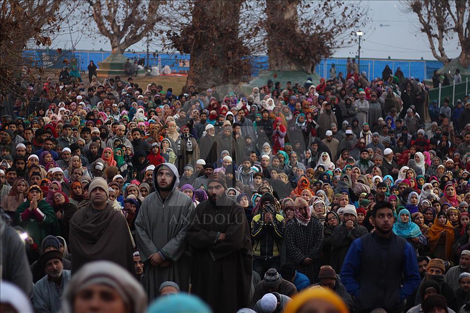 Keşmir'de Mevlit Kandili