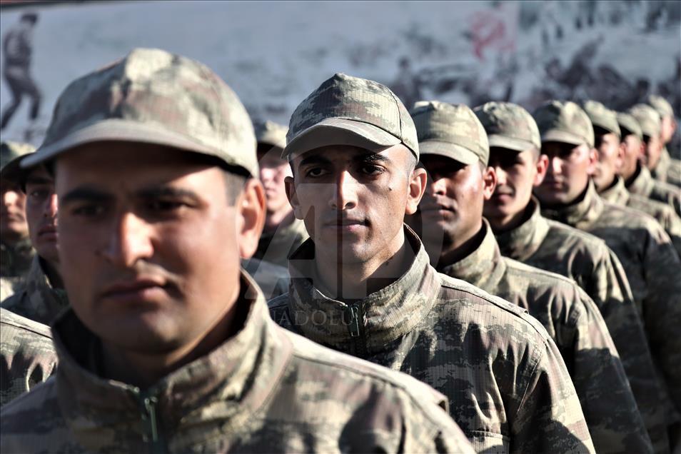 Isparta'da 985 sözleşmeli er yemin etti