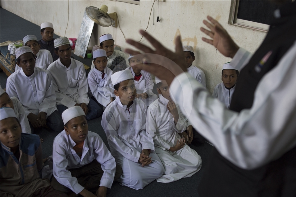 Беженцы из Мьянмы сталкиваются с проблемами в Малайзии